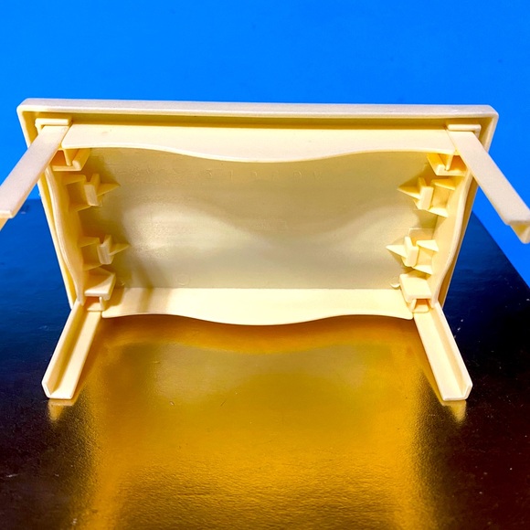 BARBIE VTG 1995 COLLECTIBLE PATIO DOLLHOUSE FURNITURE TABLE & PUSH CART - Picture 4 of 7